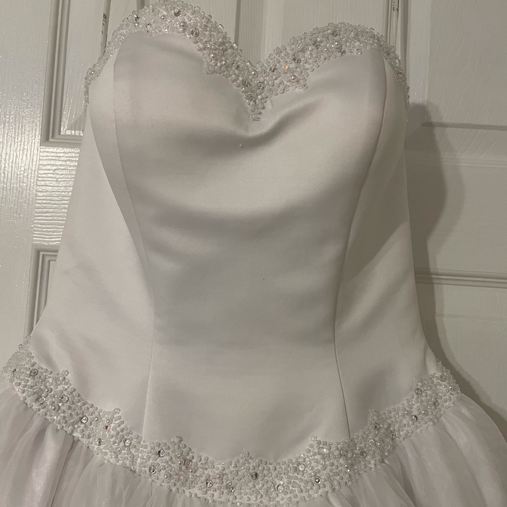 David’s Bridal Michaelangelo Wedding Dress Size 4